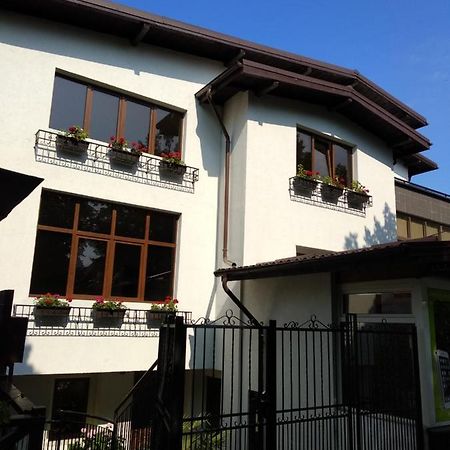 Casa Romaneasca Curtea de Argeş Zewnętrze zdjęcie
