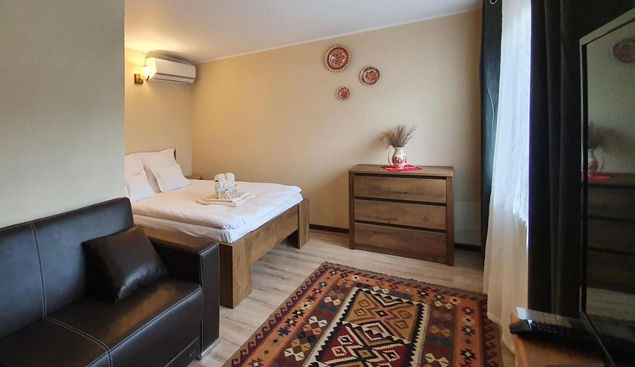 Casa Romaneasca Curtea de Argeş Zewnętrze zdjęcie