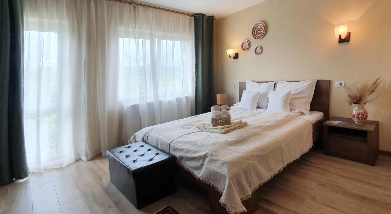 Casa Romaneasca Curtea de Argeş Zewnętrze zdjęcie