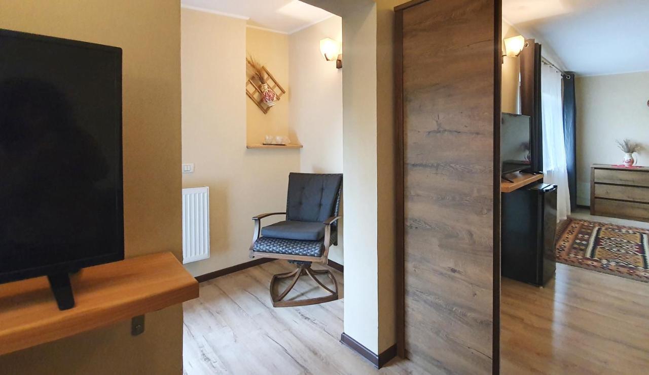 Casa Romaneasca Curtea de Argeş Zewnętrze zdjęcie